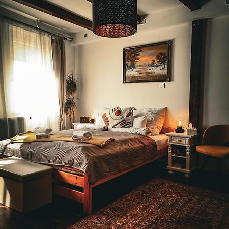 Kishaz Apartman エゲル エクステリア 写真
