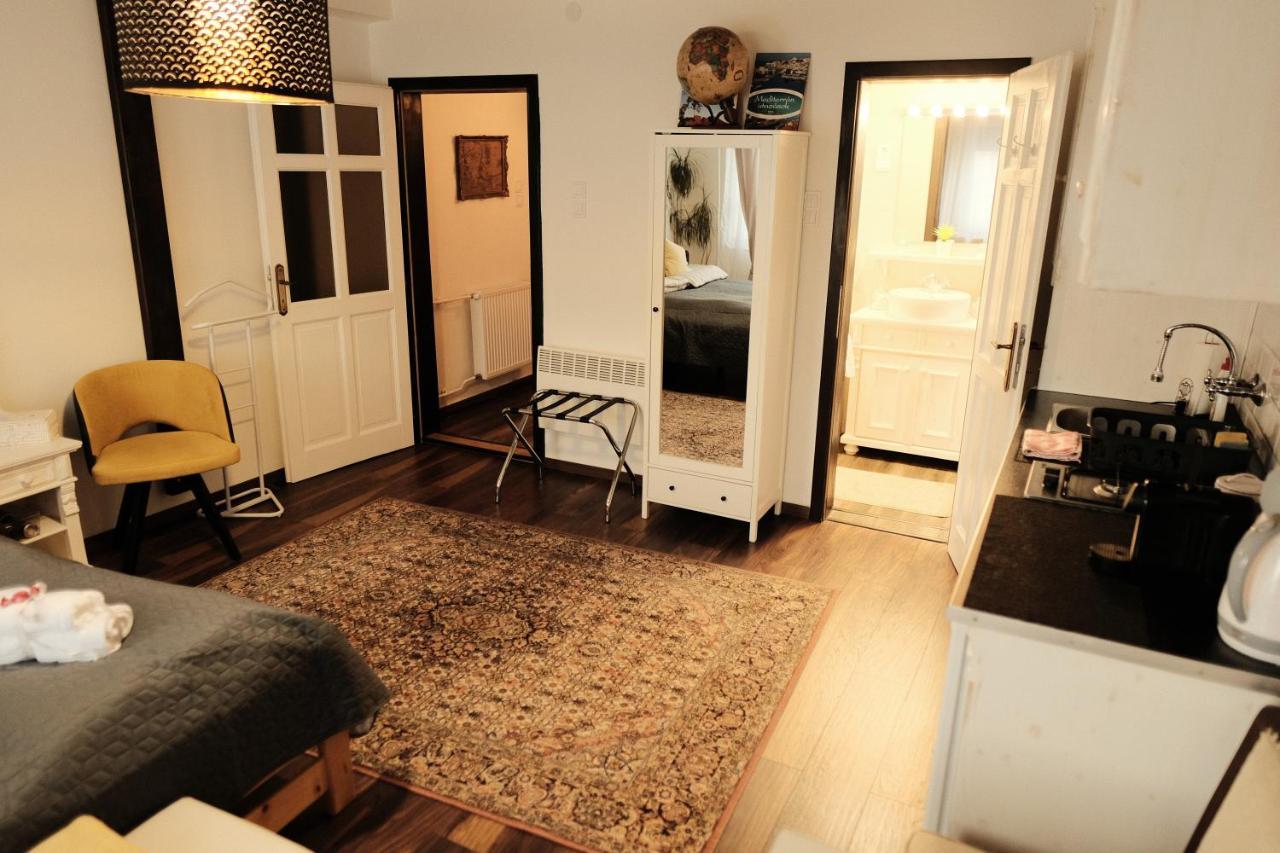 Kishaz Apartman エゲル エクステリア 写真