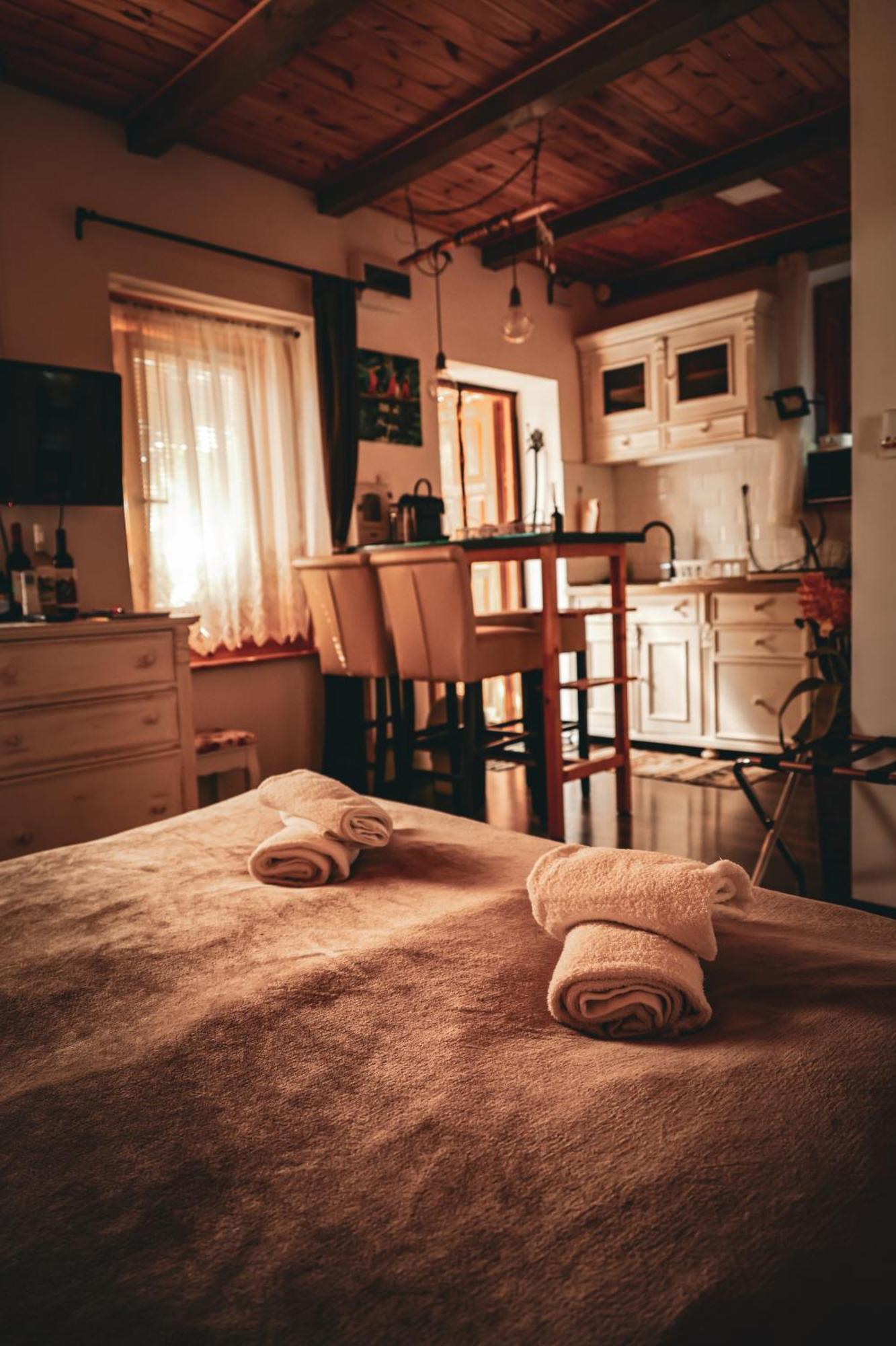 Kishaz Apartman エゲル エクステリア 写真