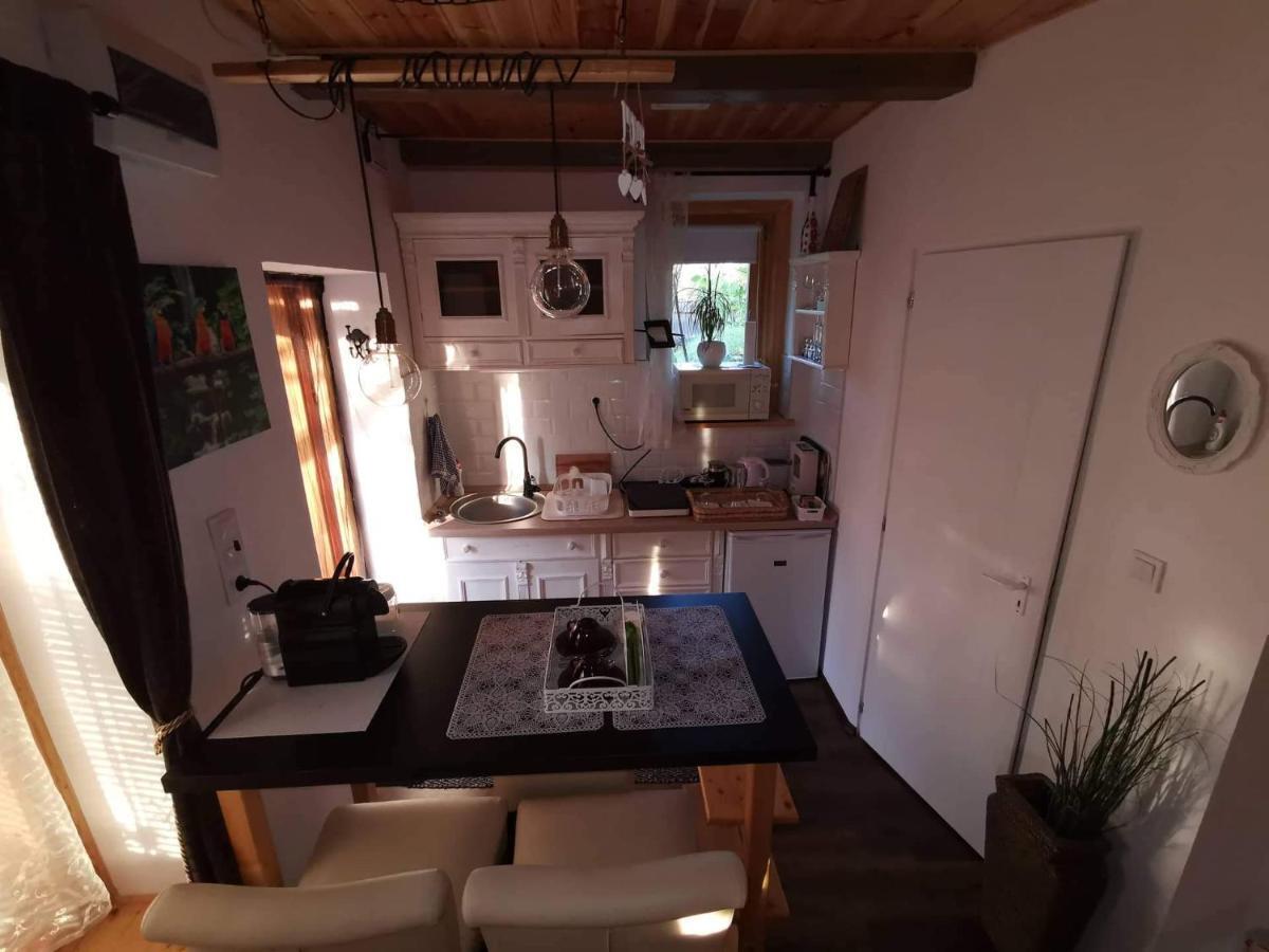 Kishaz Apartman エゲル エクステリア 写真